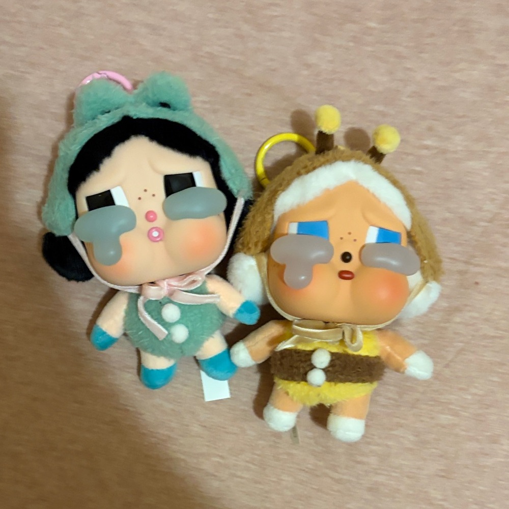 Crybaby Plush Doll Set - Green and Yellow